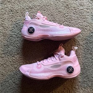 Way of wade 10 Low | Cherry Blossom 🌸 Size 10.5